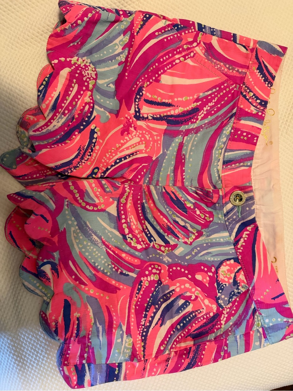 Lilly Pulitzer Pink Multi Scallop Hem Shorts